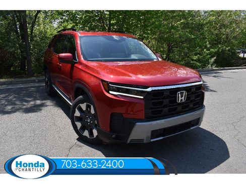 New 2026 Honda Pilot Touring image 1