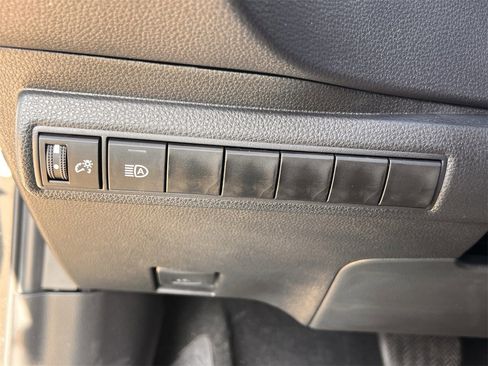 Used 2024 Toyota Corolla SE image 21