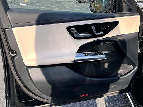 Certified 2025 Mercedes-Benz E 350 Sedan w/ Winter Package image 21