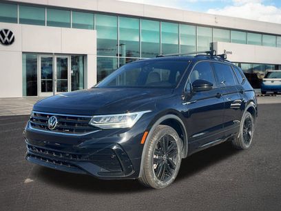 Used 2022 Volkswagen Tiguan SE R-Line