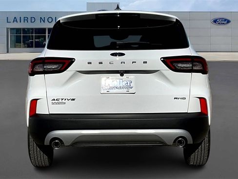 New 2026 Ford Escape Active w/ Cold Weather Package image 4