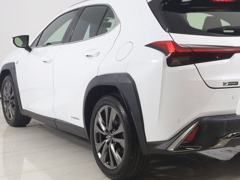 Used 2020 Lexus UX 250h F Sport image 21
