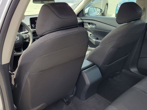 Used 2023 Honda Accord LX image 12