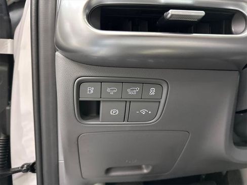 New 2026 Hyundai Ioniq 9 SEL image 34