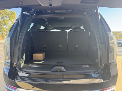 New 2026 Chevrolet Tahoe Premier image 5