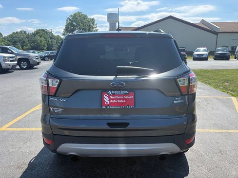 Used 2018 Ford Escape SE AWD/4WD image 7