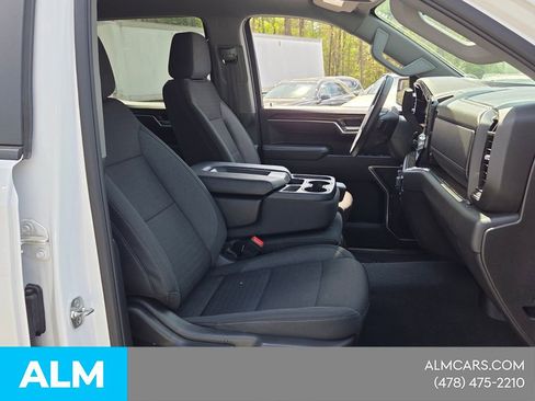 Used 2025 Chevrolet Silverado 1500 LT RWD image 18