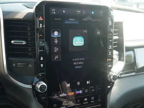 New 2026 RAM 1500 Laramie AWD/4WD image 17