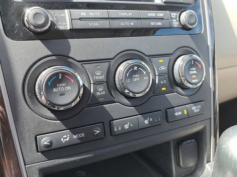 Used 2012 MAZDA CX-9 Grand Touring w/ Moonroof & Bose Audio Pkg image 22