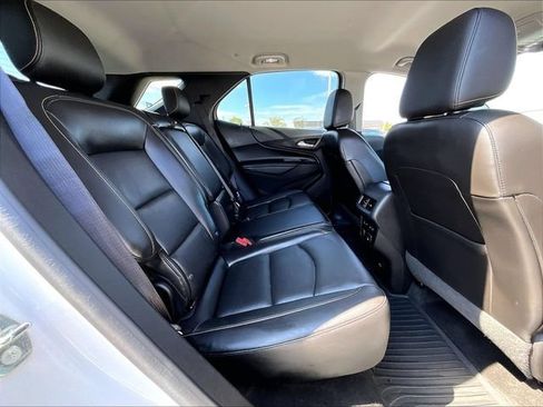 Used 2018 Chevrolet Equinox Premier w/ LPO, Protection Package AWD/4WD image 16