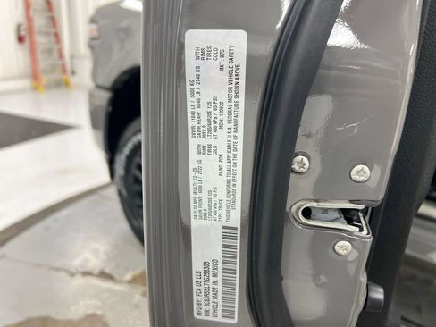 New 2026 RAM 2500 Limited AWD/4WD image 29