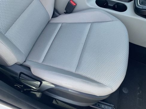 Used 2025 Kia Soul LX w/ LX Technology Package image 23