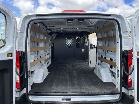 Used 2025 Ford Transit 250 Low Roof w/ Exterior Upgrade Package RWD image 11