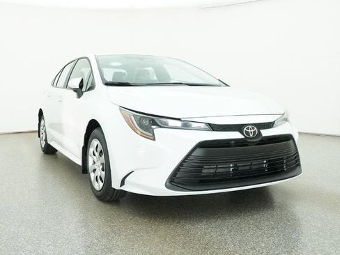 New 2026 Toyota Corolla LE image 30