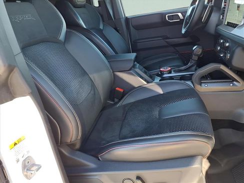 Used 2024 Ford Bronco Raptor w/ Interior Carbon Fiber Pack 6 image 18