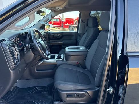 Used 2021 Chevrolet Silverado 1500 LT Trail Boss w/ Bed Protection Package image 14