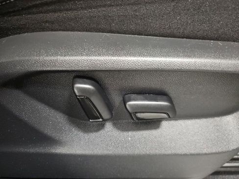 Used 2021 Volkswagen Atlas SEL Premium image 42