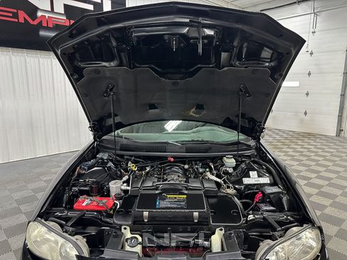 Used 2002 Chevrolet Camaro Z28 RWD image 49