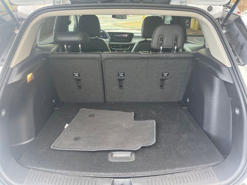 Used 2025 Buick Encore GX Preferred image 24