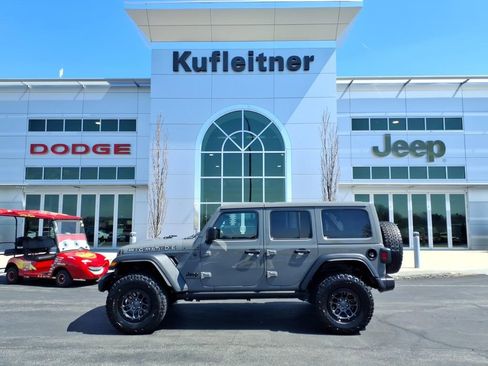 Used 2023 Jeep Wrangler Unlimited Sport AWD/4WD image 1