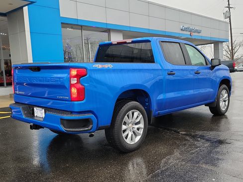 Used 2026 Chevrolet Silverado 1500 Custom image 4