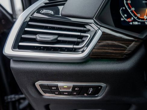 Used 2023 BMW X5 sDrive40i w/ Executive Package image 8