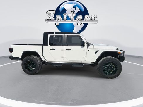 Used 2020 Jeep Gladiator Rubicon image 10