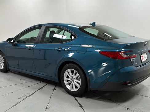 Certified 2025 Toyota Camry LE w/ Convenience Package image 7