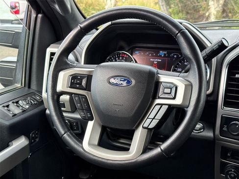 Certified 2022 Ford F350 Lariat w/ Lariat Ultimate Package image 24