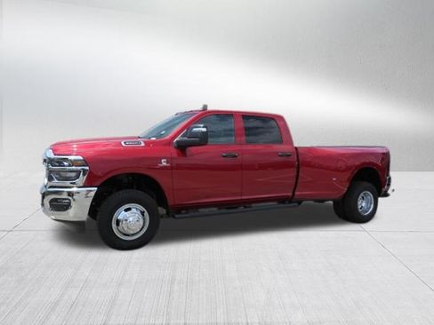 New 2026 RAM 3500 Tradesman AWD/4WD image 4