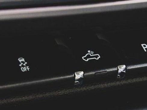 Used 2016 GMC Sierra 1500 SLT w/ All-Terrain Package image 17