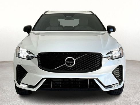 Used 2026 Volvo XC60 B5 Plus w/ Protection Package Premier image 5