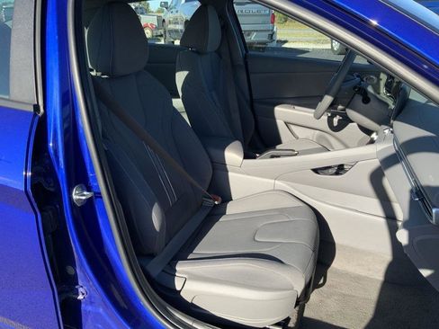 Used 2024 Hyundai Elantra SEL image 53