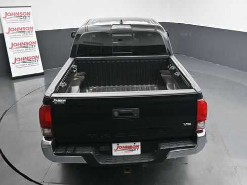 Used 2019 Toyota Tacoma SR5 image 30