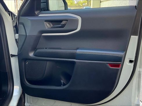 Used 2024 Ford Bronco Sport Outer Banks w/ Tech Package image 22