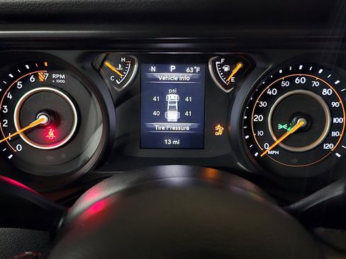 New 2026 Jeep Gladiator Sport image 10