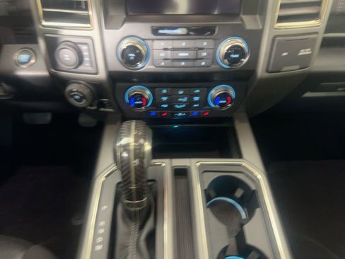 Used 2020 Ford F150 Raptor w/ Equipment Group 802A Luxury image 19