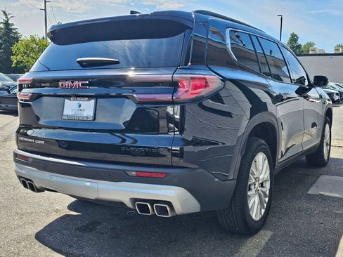 Used 2024 GMC Acadia Elevation w/ Trailering Package AWD/4WD image 5