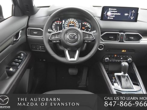 New 2025 MAZDA CX-5 Signature image 23