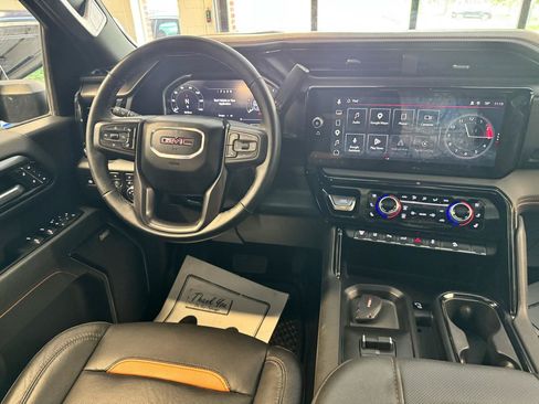 Used 2026 GMC Sierra 3500 AT4 w/ AT4 Premium Plus Package AWD/4WD image 24