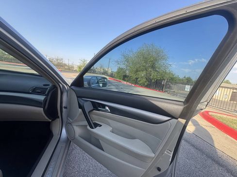 Used 2014 Acura TL w/ Technology Package image 22