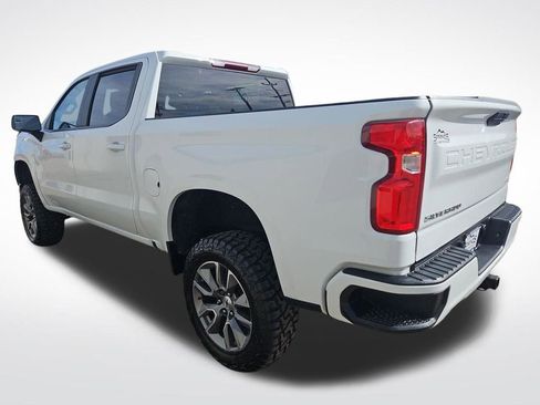 Used 2021 Chevrolet Silverado 1500 RST w/ Z71 Off-Road Package image 3
