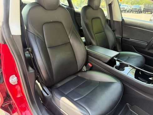 Used 2020 Tesla Model 3 Standard Range Plus RWD image 38