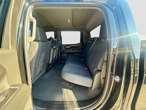 Used 2024 Chevrolet Silverado 1500 RST image 24