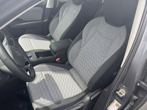 New 2026 Volkswagen Tiguan S FWD image 30