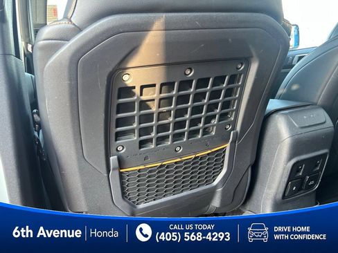 Used 2023 Ford Bronco Badlands w/ Sasquatch Package AWD/4WD image 21