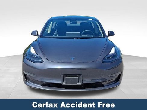 Used 2023 Tesla Model 3 Standard Range RWD image 2