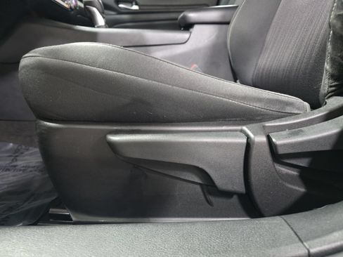 Used 2022 Nissan Altima 2.5 S FWD image 28