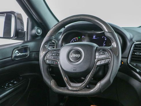Used 2021 Jeep Grand Cherokee Laredo X RWD image 12