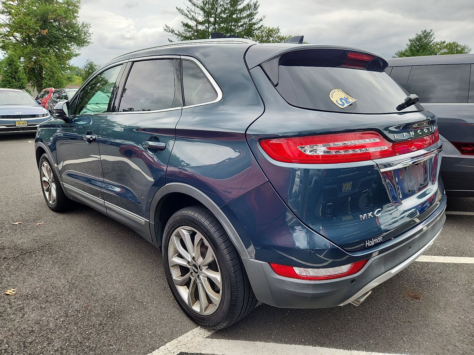 Used 2019 Lincoln MKC Select w/ Select Plus Package AWD/4WD image 7